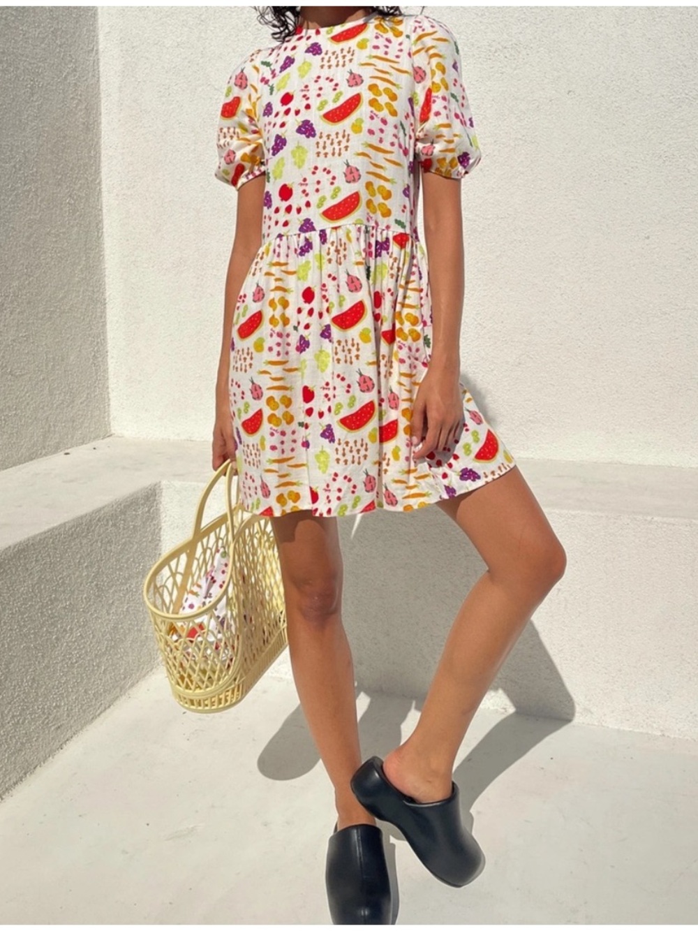 Lisa Says Gah Pia Mini Dress in Farmers Market White Fruit Veggie Print Small